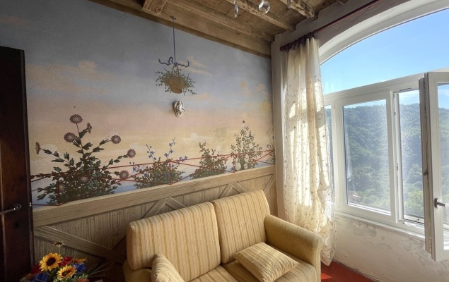Townhouse with views and garden, Coreglia Antelminelli